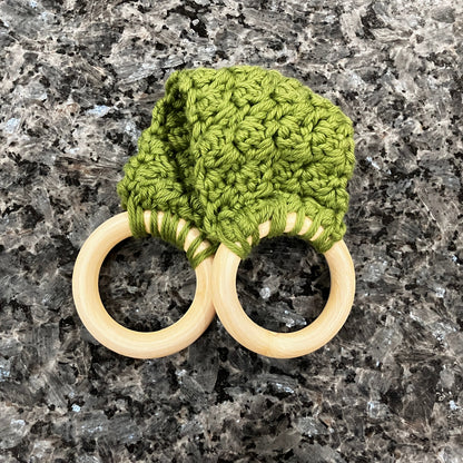 Sage Crocheted Towel Holder with wooden Rings