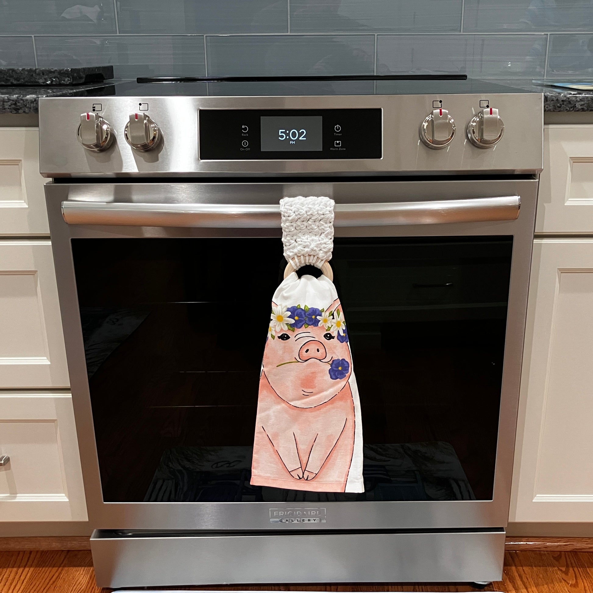 White Towel Holder,Displayed on Oven